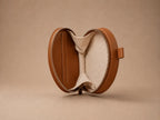 AURA-MINI POUCH EN CUERO MIEL