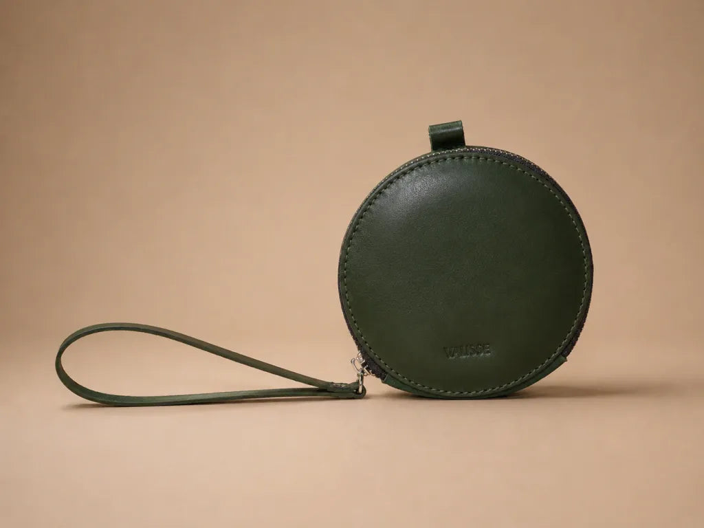 AURA-MINI POUCH EN CUERO VERDE ESMERALDA